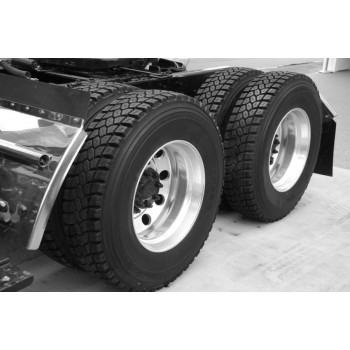Как подобрать износостойкие шины для грузовиков высокого качества